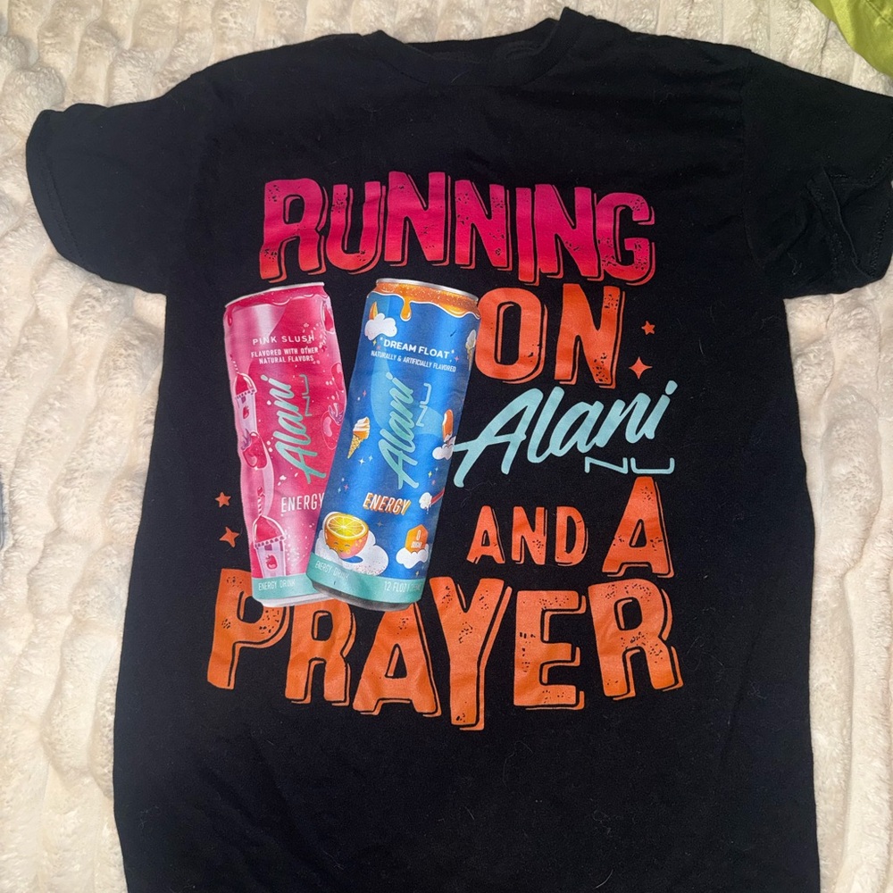 Alani T-Shirt